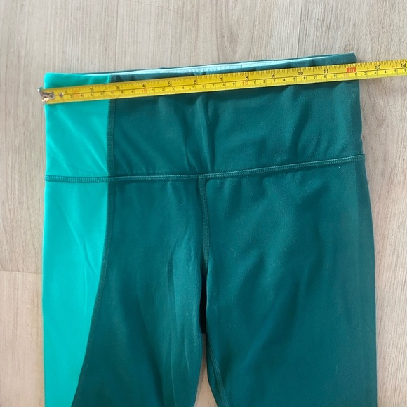 Athleta Elation Asym 7/8” Colorblock Leggings - Picture 6 of 10